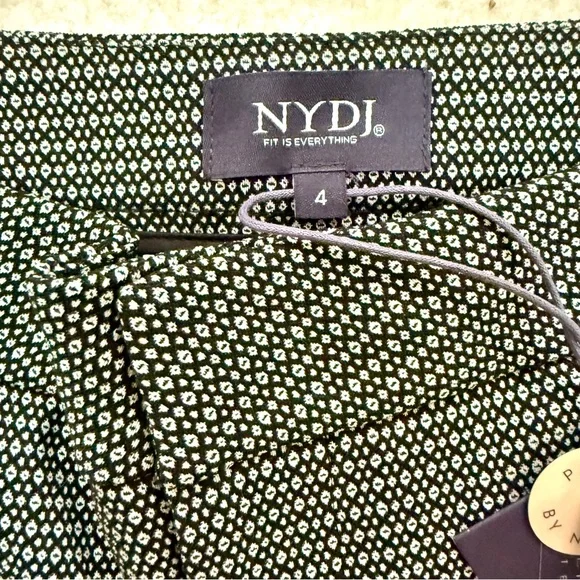 NWT NYDJ Silver Eye Jaquard
Ponte Slim Straight Leg Ankle Pants - Picture 12 of 13